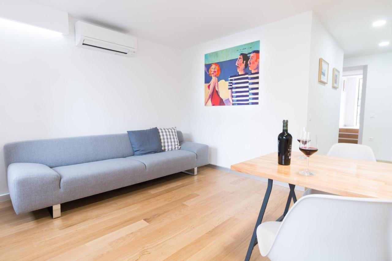 Seaview Apartments Baska Exterior photo